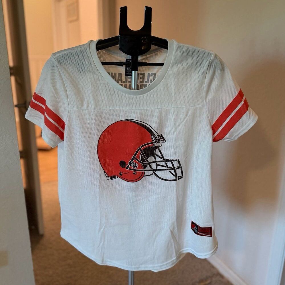 Cleveland Browns NFL Football Women’s Lightweight Mesh Style Jersey Top Size L
